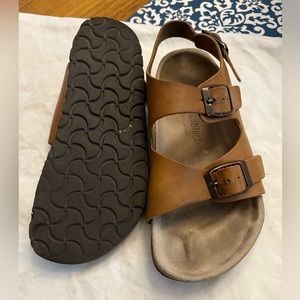 Brown Birkenstocks size 5